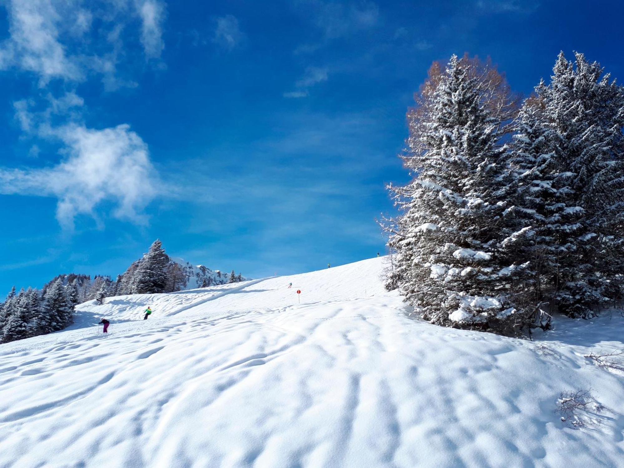 Landal Chalet Matin Bürserberg エクステリア 写真